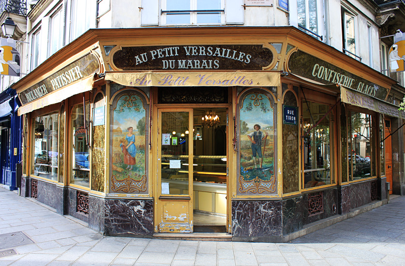 Au Petit Versailles de Paris